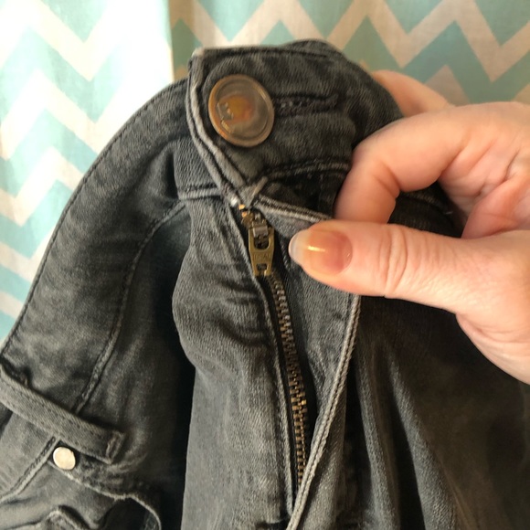 FINAL SALE- LEAVING CLOSET-NO FURTHER DISCOUNTS - Picture 7 of 11